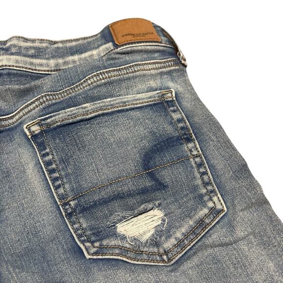 American Eagle Shorts women's Midi Distressed size 14 - Picture 8 of 8